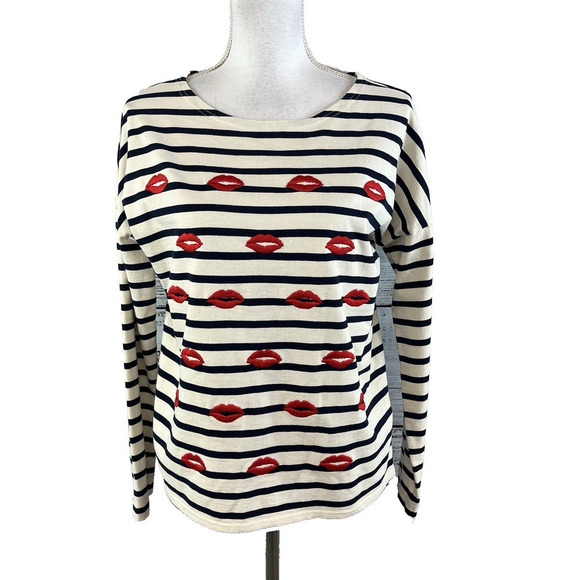 J. Crew Tops - J. Crew Top Pullover sz Small Ivory Navy Blue Striped Lip Stick Lips Embroidery